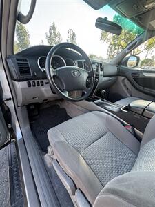 2006 Toyota 4Runner SR5 4x4 - Photo 7 - Riverside, CA 92505