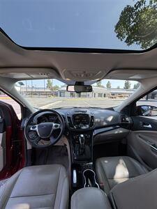 2015 Ford Escape Titanium   - Photo 11 - Riverside, CA 92505