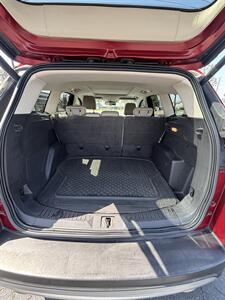 2015 Ford Escape Titanium   - Photo 6 - Riverside, CA 92505