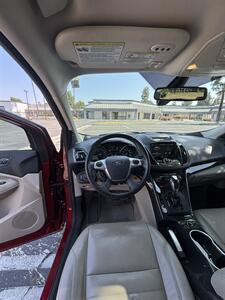 2015 Ford Escape Titanium   - Photo 10 - Riverside, CA 92505