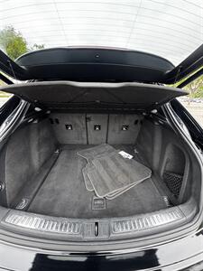 2018 Porsche Macan   - Photo 9 - Riverside, CA 92505