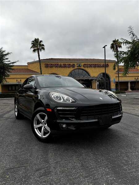 2018 Porsche Macan  
