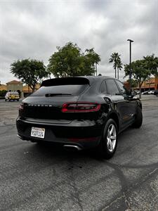 2018 Porsche Macan   - Photo 3 - Riverside, CA 92505