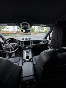 2018 Porsche Macan   - Photo 8 - Riverside, CA 92505