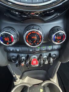 2015 MINI Cooper 3-door   - Photo 10 - Riverside, CA 92505