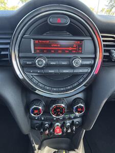 2015 MINI Cooper 3-door   - Photo 9 - Riverside, CA 92505