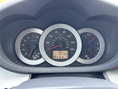 2009 Toyota RAV4   - Photo 12 - Riverside, CA 92505