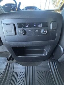 2015 Chevrolet Suburban LT 4x4 - Photo 11 - Riverside, CA 92505