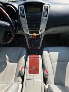2006 Lexus RX 330   - Photo 10 - Riverside, CA 92505