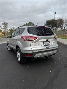 2013 Ford Escape SE   - Photo 3 - Riverside, CA 92505