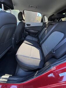 2019 Hyundai KONA SE   - Photo 7 - Riverside, CA 92505