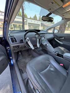 2011 Toyota Prius Four   - Photo 7 - Riverside, CA 92505