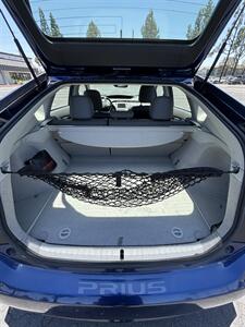 2011 Toyota Prius Four   - Photo 6 - Riverside, CA 92505