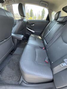 2011 Toyota Prius Four   - Photo 9 - Riverside, CA 92505