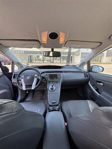 2011 Toyota Prius Four   - Photo 11 - Riverside, CA 92505