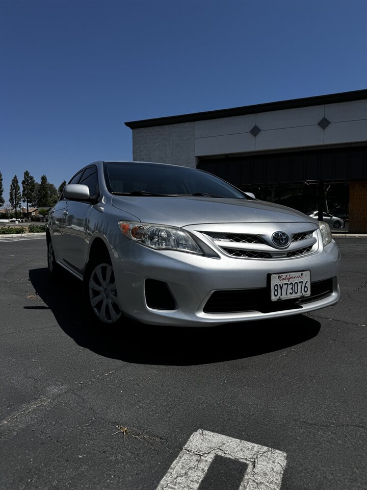2011 Toyota Corolla LE   - Photo 1 - Riverside, CA 92505