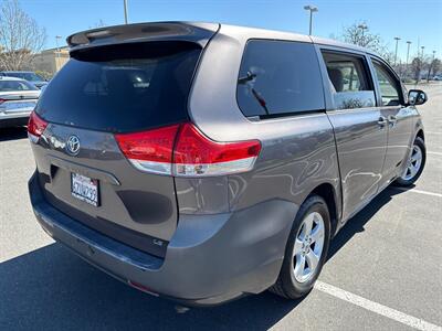 2012 Toyota Sienna LE 8-Passenger   - Photo 5 - Riverside, CA 92505
