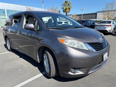 2012 Toyota Sienna LE 8-Passenger   - Photo 3 - Riverside, CA 92505