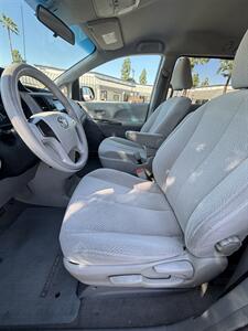 2012 Toyota Sienna LE 8-Passenger   - Photo 9 - Riverside, CA 92505