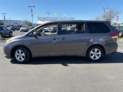 2012 Toyota Sienna LE 8-Passenger   - Photo 8 - Riverside, CA 92505