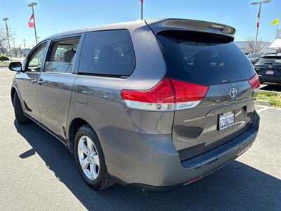 2012 Toyota Sienna LE 8-Passenger   - Photo 7 - Riverside, CA 92505