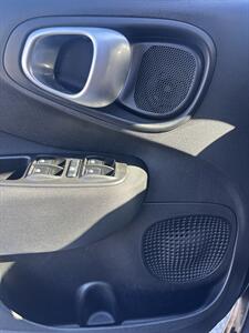 2015 FIAT 500L Easy   - Photo 14 - Riverside, CA 92505