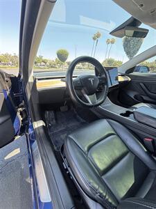 2020 Tesla Model 3 Long Range - Photo 8 - Riverside, CA 92505