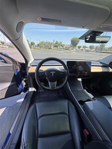 2020 Tesla Model 3 Long Range - Photo 11 - Riverside, CA 92505