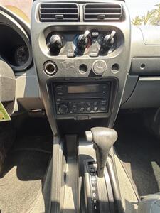 2002 Nissan Xterra SE   - Photo 8 - Riverside, CA 92505
