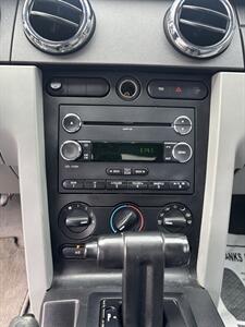 2008 Ford Mustang V6 Deluxe   - Photo 9 - Riverside, CA 92505