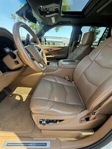 2017 Cadillac Escalade Platinum 4WD - Photo 14 - Riverside, CA 92505