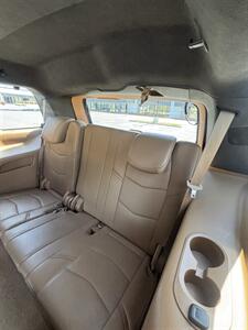 2017 Cadillac Escalade Platinum 4WD - Photo 16 - Riverside, CA 92505