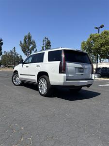 2017 Cadillac Escalade Platinum 4WD - Photo 4 - Riverside, CA 92505
