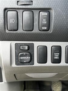 2006 Toyota Tacoma V6 4x4   - Photo 12 - Riverside, CA 92505