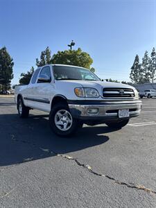 2000 Toyota Tundra SR5   - Photo 2 - Riverside, CA 92505