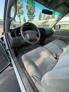 2000 Toyota Tundra SR5   - Photo 9 - Riverside, CA 92505