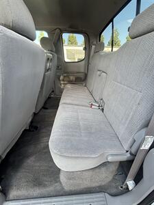 2000 Toyota Tundra SR5   - Photo 11 - Riverside, CA 92505