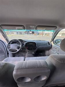 2000 Toyota Tundra SR5   - Photo 12 - Riverside, CA 92505