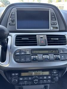 2008 Honda Odyssey Touring   - Photo 12 - Riverside, CA 92505