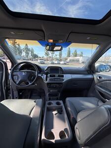 2008 Honda Odyssey Touring   - Photo 8 - Riverside, CA 92505