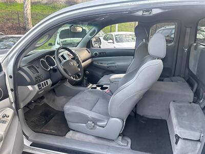 2006 Toyota Tacoma PreRunner V6   - Photo 9 - Riverside, CA 92505