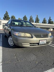 1999 Toyota Camry LE Sedan