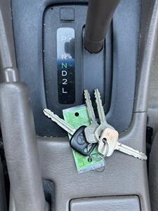 1999 Toyota Camry LE   - Photo 13 - Riverside, CA 92505