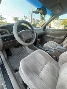1999 Toyota Camry LE   - Photo 6 - Riverside, CA 92505