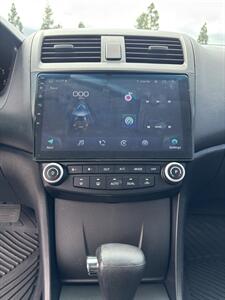 2003 Honda Accord LX - Photo 12 - Riverside, CA 92505