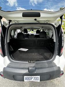 2014 Kia Soul   - Photo 8 - Anaheim, CA 92805