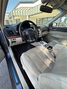 2014 Subaru Outback 2.5i Limited AWD - Photo 12 - Riverside, CA 92505