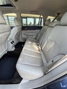 2014 Subaru Outback 2.5i Limited AWD - Photo 14 - Riverside, CA 92505
