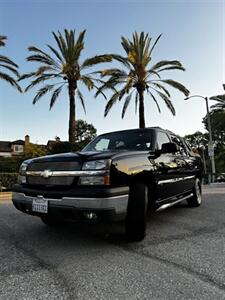 2003 Chevrolet Avalanche 1500   - Photo 2 - Riverside, CA 92505