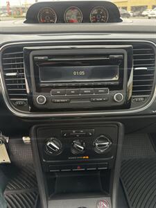 2012 Volkswagen Beetle-Classic Turbo PZEV - Photo 9 - Riverside, CA 92505